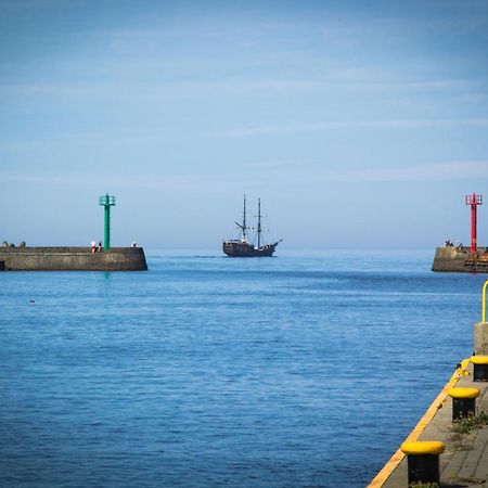 Amber Port Hotell Darlowko Eksteriør bilde