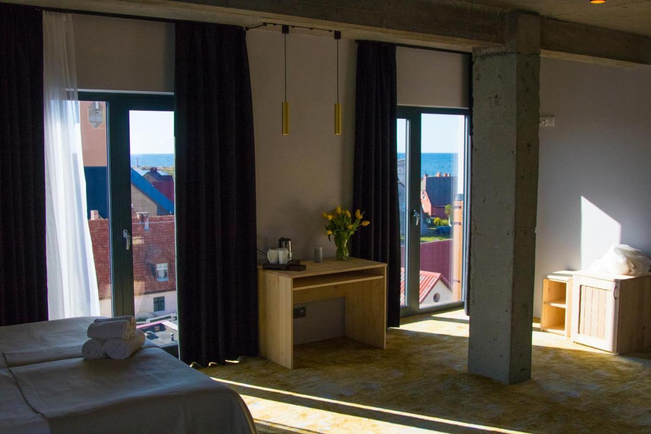 Amber Port Hotell Darlowko Eksteriør bilde