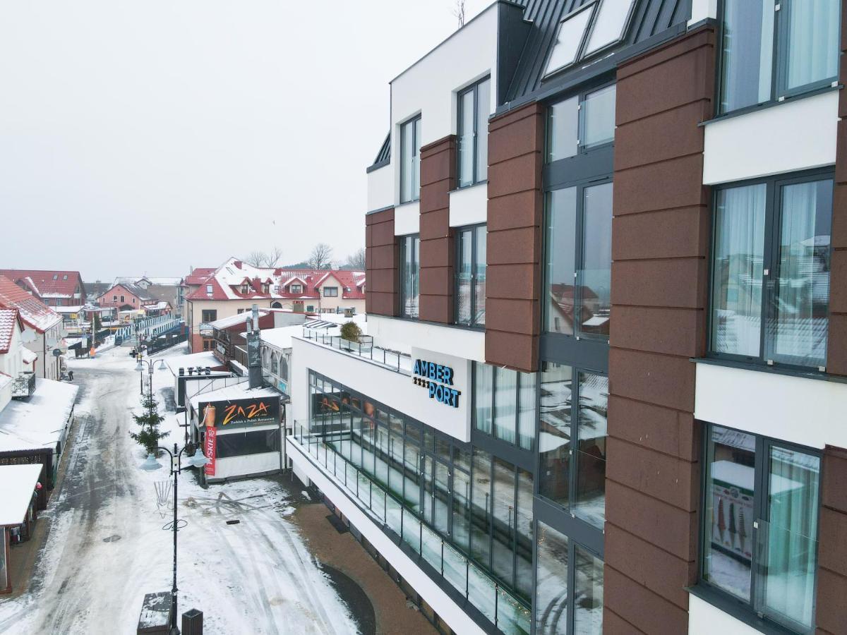 Amber Port Hotell Darlowko Eksteriør bilde
